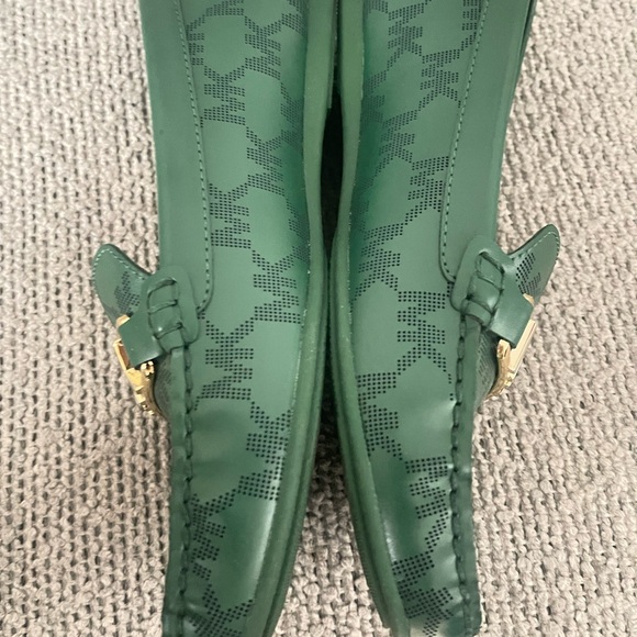 Michael Kors Camila Logo Perforated Moccasin w/ Gold Accent - Picture 5 of 13